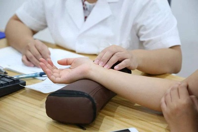 重庆市中医馆罗登祥:春节后癌症患者怎么做才能安度呢