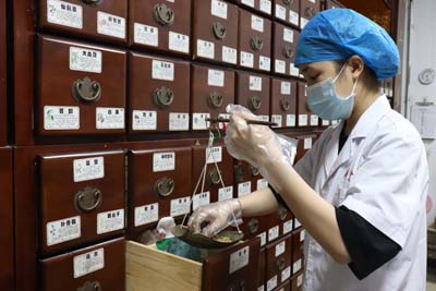 重庆中医治疗肾癌靠谱的中医院哪家靠谱？